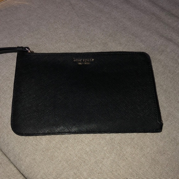 Kate Spade Black Wristlet! - Picture 1 of 5